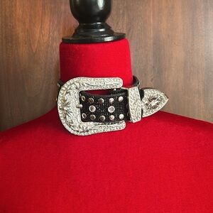 Glitzy Western Belt Choker